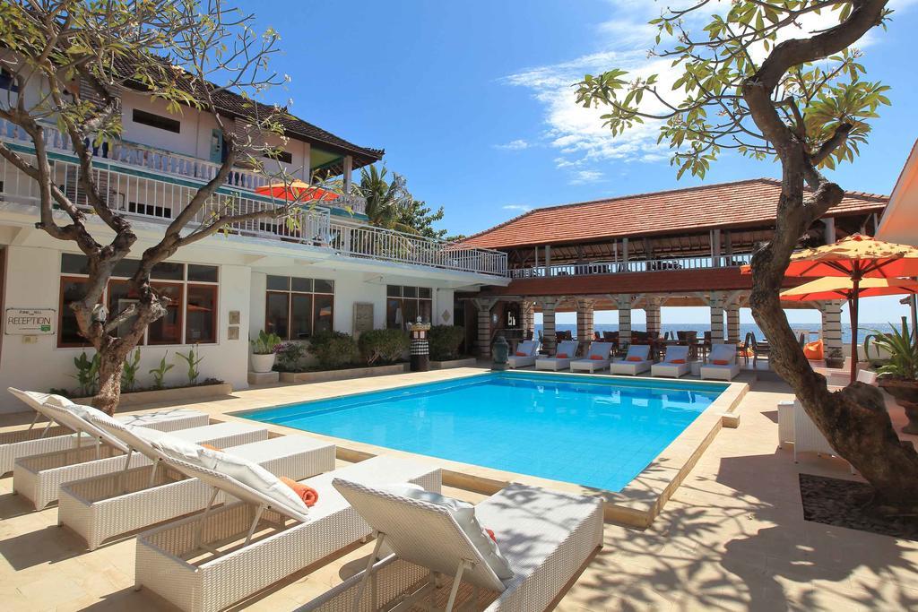 Villa Agung Beach Inn Lovina Exterior foto